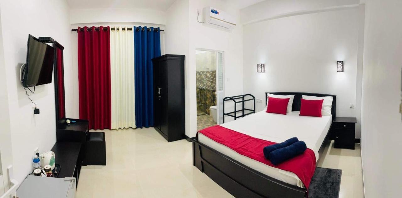 Funwhales Rest House Νεγκόμπο Εξωτερικό φωτογραφία